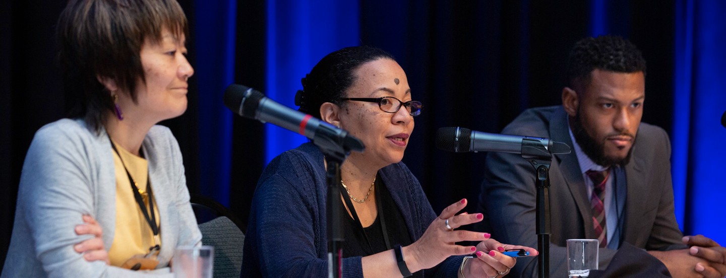 2 women and 1 man panel speakers