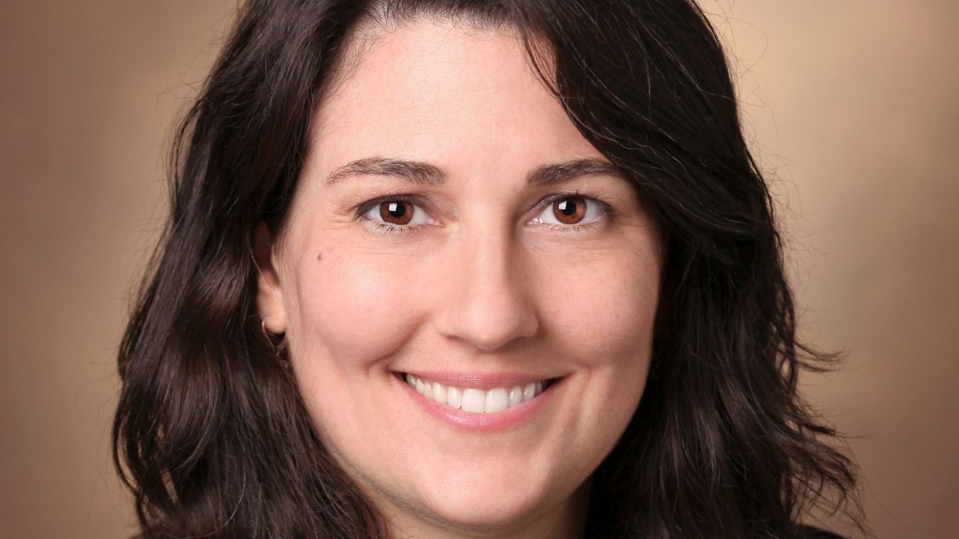 ashley brady headshot