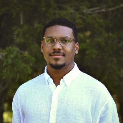 headshot Myles Bartholomew