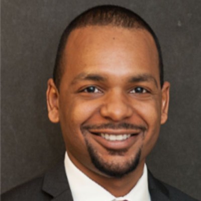 Headshot JT Saunders